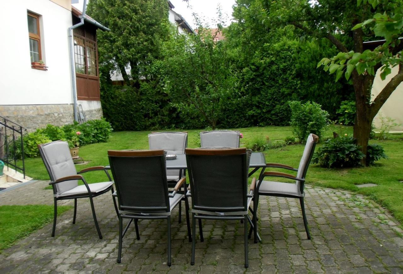 Illes Vendeghaz Hotel Keszthely Eksteriør billede
