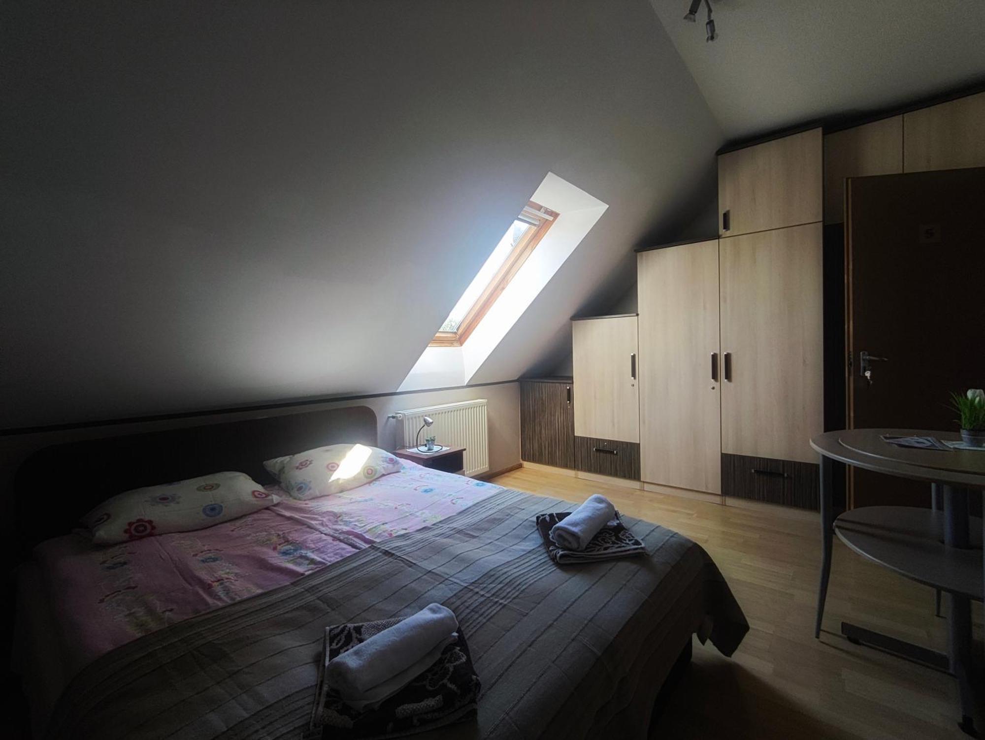 Illes Vendeghaz Hotel Keszthely Eksteriør billede