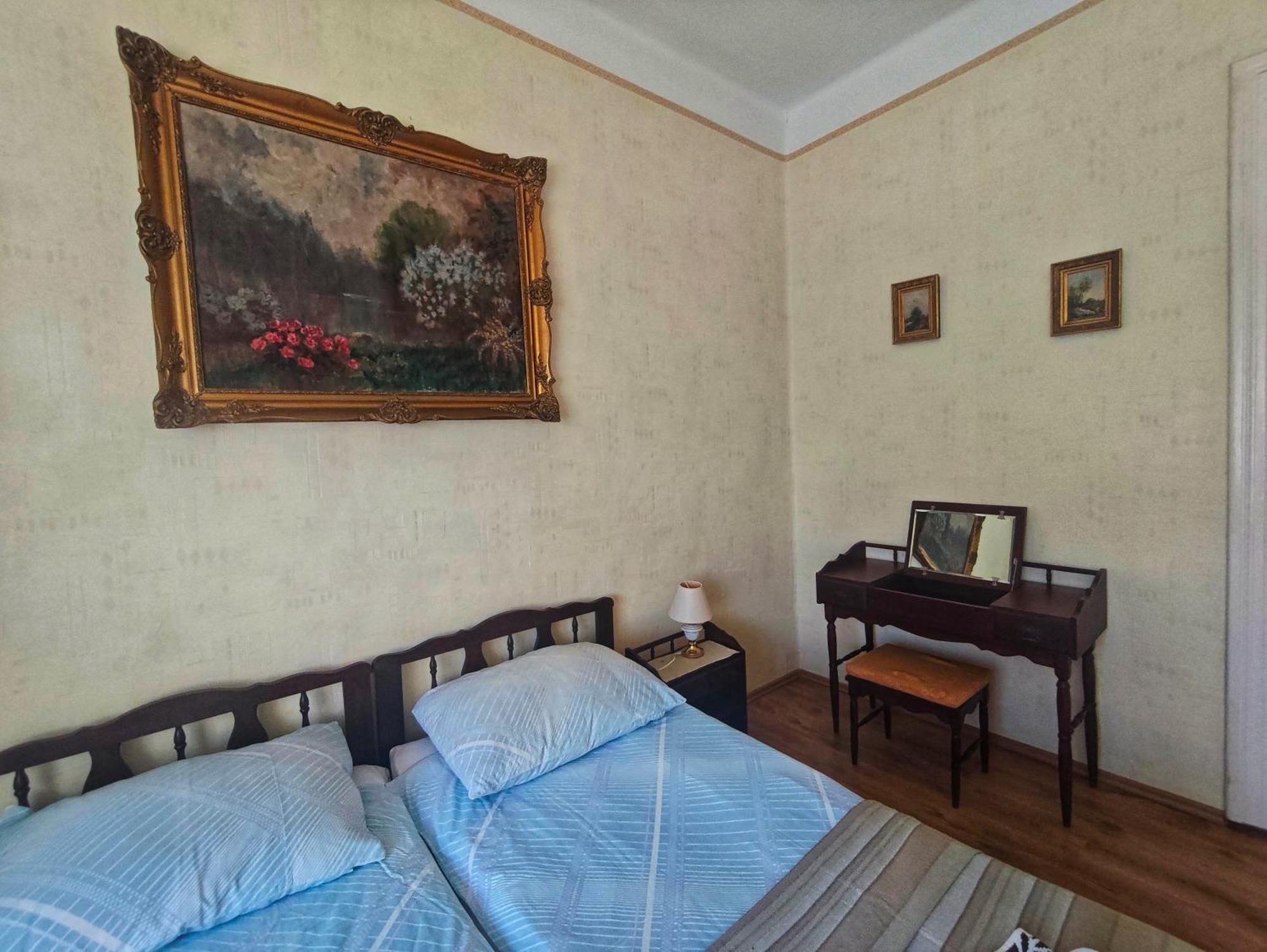 Illes Vendeghaz Hotel Keszthely Eksteriør billede